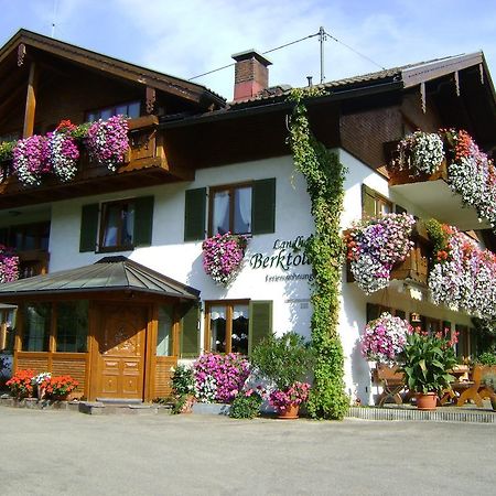 Landhaus Berktold Обермайзельштайн Екстер'єр фото